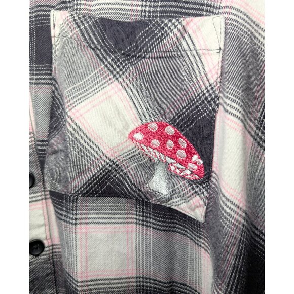 Torrid Women's Button down flannel shirt plus size 0 blouse Plaid top cozy chic - Picture 3 of 9